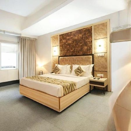 Hotel The Almora By Rs Global Near By Delhi International Airport With - Free Airport Drop Нью-Дели Экстерьер фото